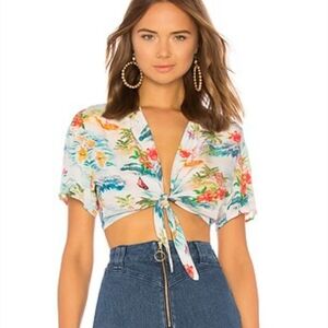 Revolve Majorelle Kingston Top Hawaiian Floral Tie-Front Crop Medium